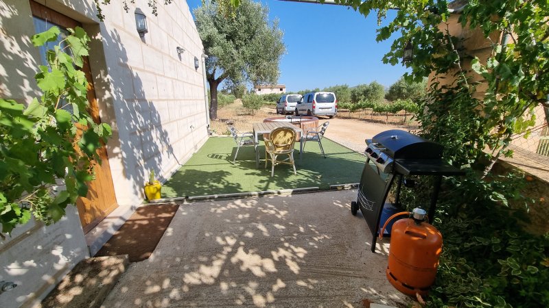 Saison: Kleine Casita auf dem Lande mit Kamin, AC und Whirlpool bei Llucmayor -- C 14 T