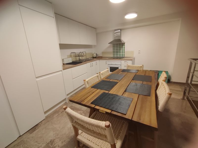 SAISON: Moderne 2 Etagenparterrewohnung ohne Terrasse  im Zentrum von Felanitx -- AP 26 T