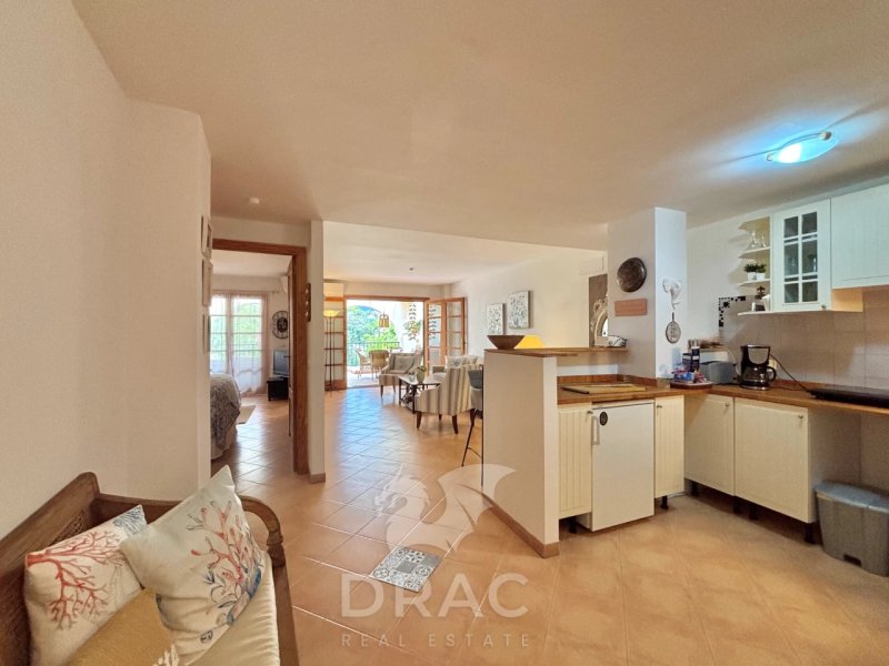 Saison: Modernes Apartment mit Fussbodenheizung in 1. Linie des Hafens von C Figuera-Santanyi- AP 30