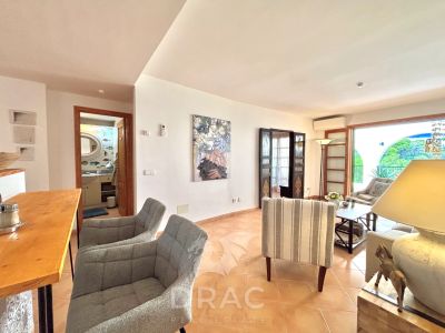 Saison: Modernes Apartment mit Fussbodenheizung in 1. Linie des Hafens von C Figuera-Santanyi- AP 30