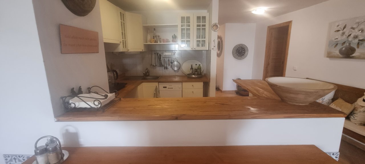 Saison: Modernes Apartment mit Fussbodenheizung in 1. Linie des Hafens von C Figuera-Santanyi- AP 30