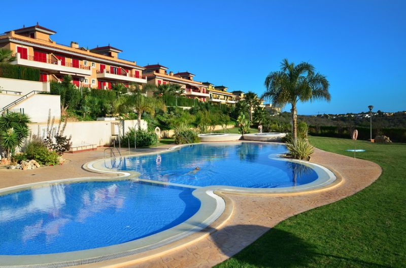 Season: Modern apartment with communal pool at Calas de Mallorca - AP 376 T