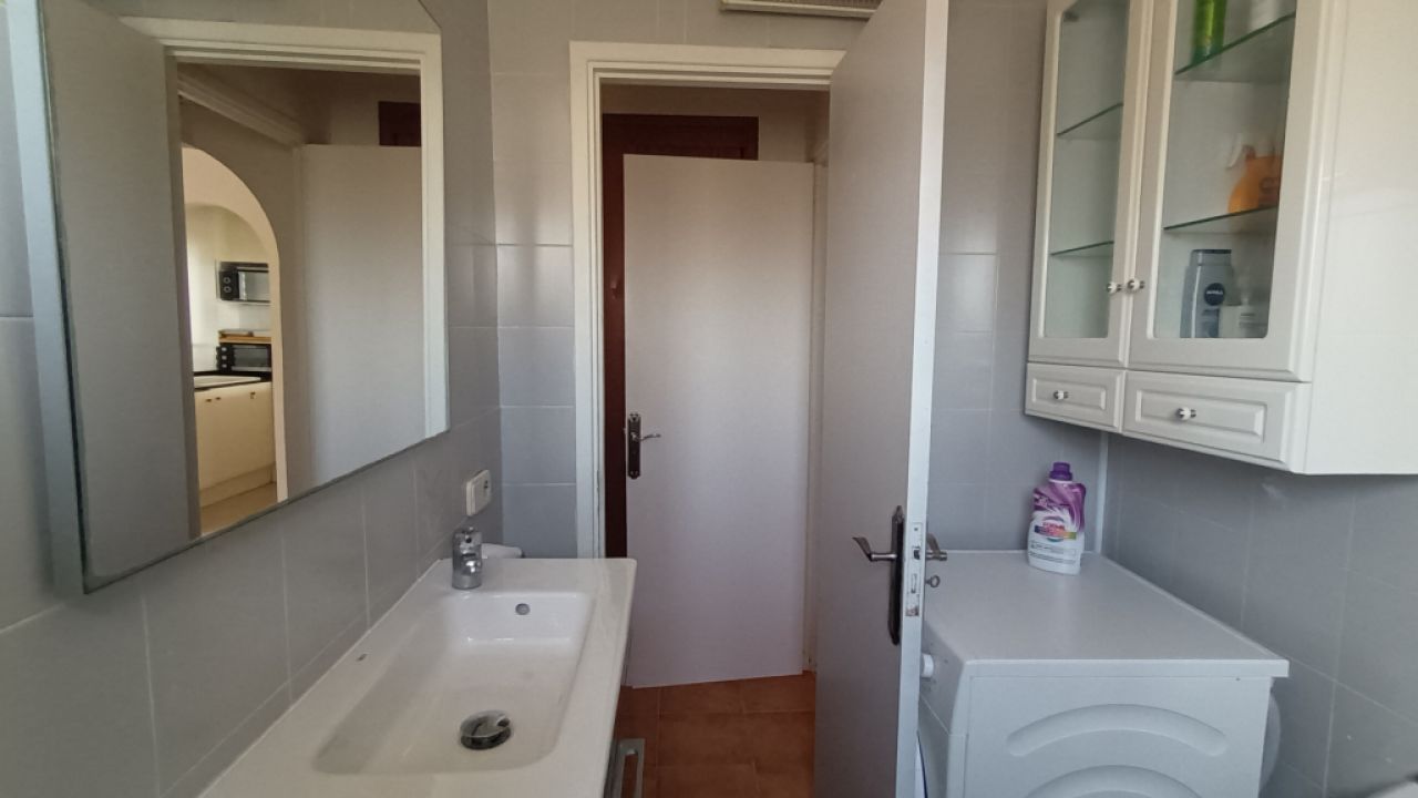 SAISON: Modernes Apartment mit Winterterrasse und Meerblick in Cala Dor -- AP 132 T