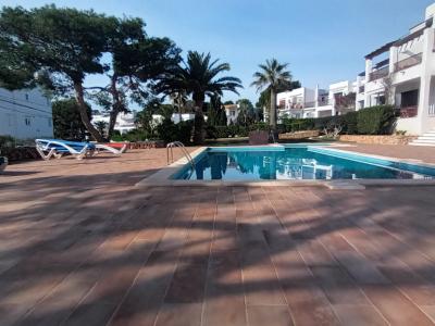 SAISON: Modernes Apartment mit Winterterrasse und Meerblick in Cala Dor -- AP 132 T