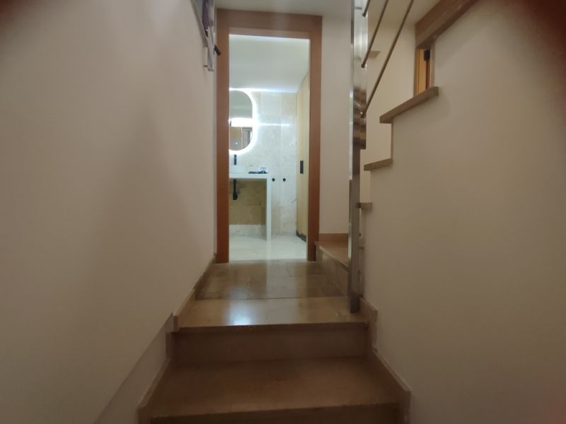 SAISON: Modernes Parterreapartment ohne Terrasse im Zentrum von Felanitx --- AP 26 T