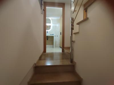 SAISON: Modernes Parterreapartment ohne Terrasse im Zentrum von Felanitx --- AP 26 T