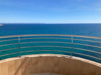 SEASON: Cute apartment with communal pool in 1- line of the cliffs of Cala Major - Palma-AP22