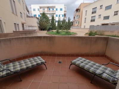 Season: Ground-floor apartment with 2 terraces and AC in Colonia St Jordi --- AP 24 T