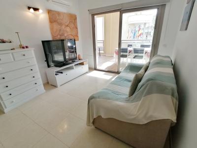 Season: Ground-floor apartment with 2 terraces and AC in Colonia St Jordi --- AP 24 T