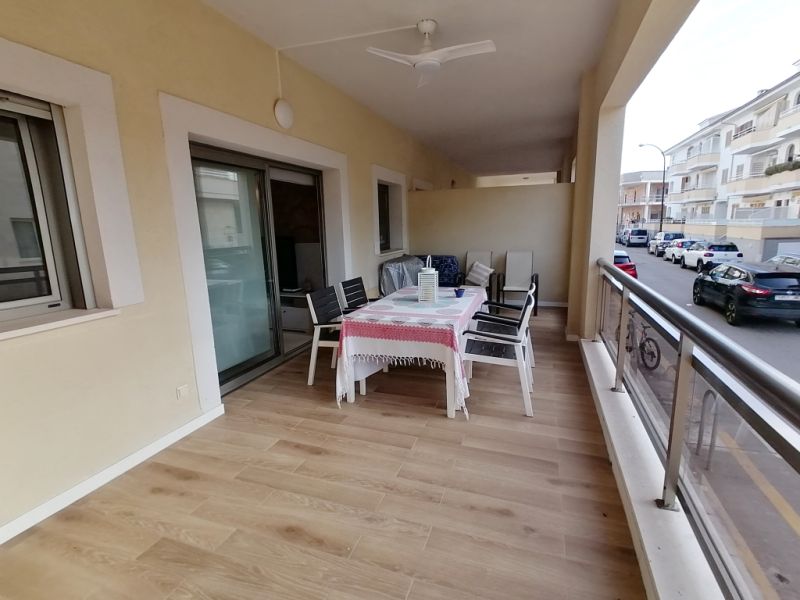 Season: Ground-floor apartment with 2 terraces and AC near the harbor - Colonia St Jordi -- AP 24 T