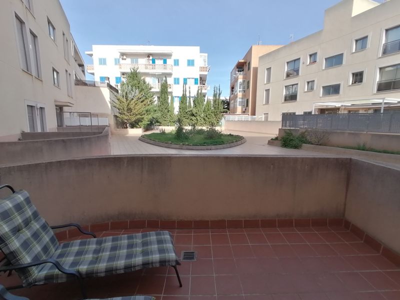 Season: Ground-floor apartment with 2 terraces and AC near the harbor - Colonia St Jordi -- AP 24 T