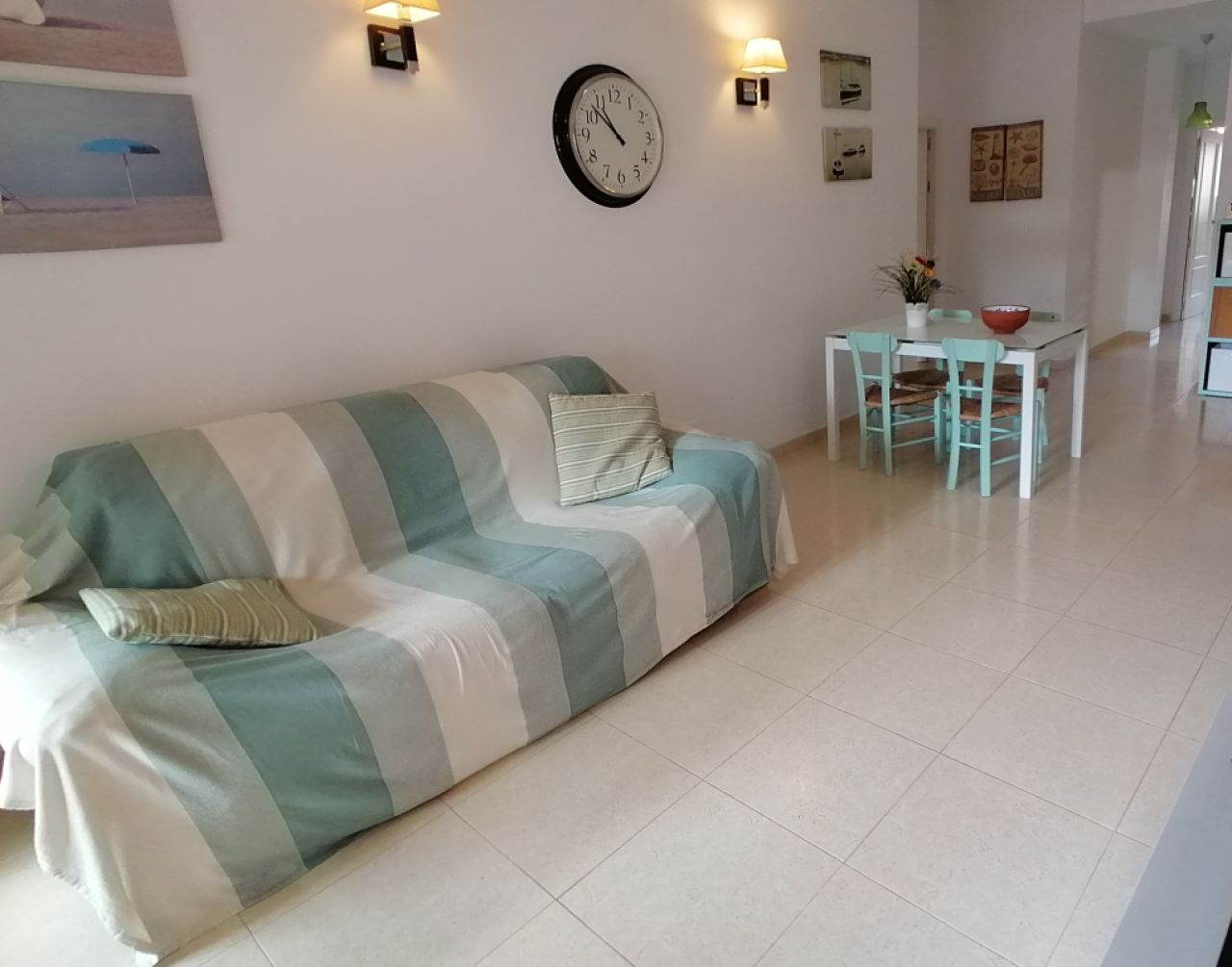 Season: Ground-floor apartment with 2 terraces and AC near the harbor - Colonia St Jordi -- AP 24 T