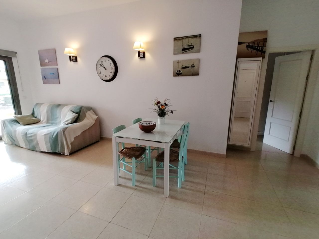 Season: Ground-floor apartment with 2 terraces and AC near the harbor - Colonia St Jordi -- AP 24 T