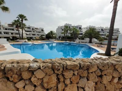 Saison: Parterreapartment mit AC, Terrasse und Gem Pools in Marina Dor II -- AP 47 T