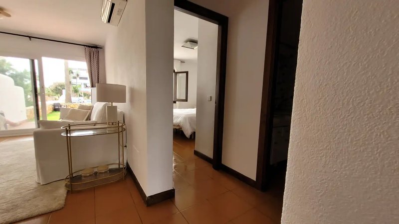 Saison: Parterreapartment mit AC, Terrasse und Gem Pools in Marina Dor II -- AP 47 T