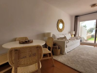 Saison: Parterreapartment mit AC, Terrasse und Gem Pools in Marina Dor II -- AP 47 T