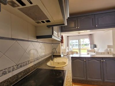 Saison: Parterreapartment mit AC, Terrasse und Gem Pools in Marina Dor II -- AP 47 T