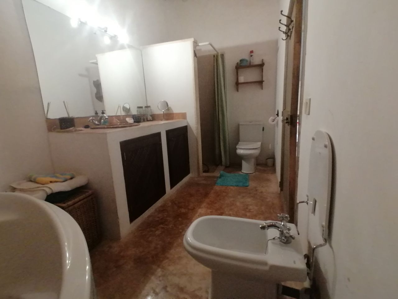 Season: Ground-floor apartment with oil central heating, terrace in the countryside near Cas Concos -- AP 62 T