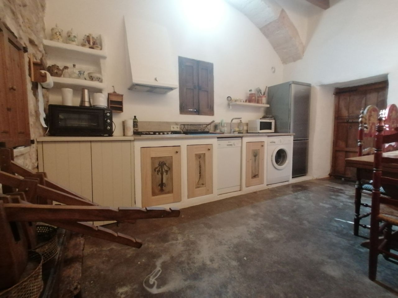 Season: Ground-floor apartment with oil central heating, terrace in the countryside near Cas Concos -- AP 62 T