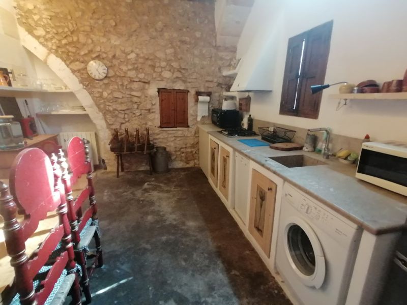 Season: Ground-floor apartment with oil central heating, terrace in the countryside near Cas Concos -- AP 62 T