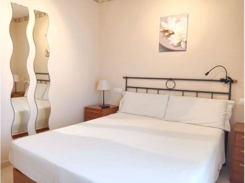 Temporada: Casa adosada con piscina y aire acondicionado en Son Bielo - Estaynol -- RH 06 T