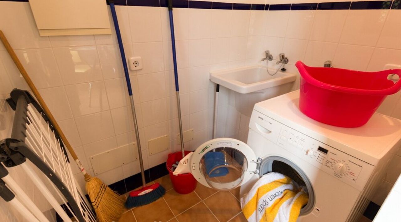 Season: Rustic and renovated finca on shared property with heating and pool near Manacor-- F 266 C