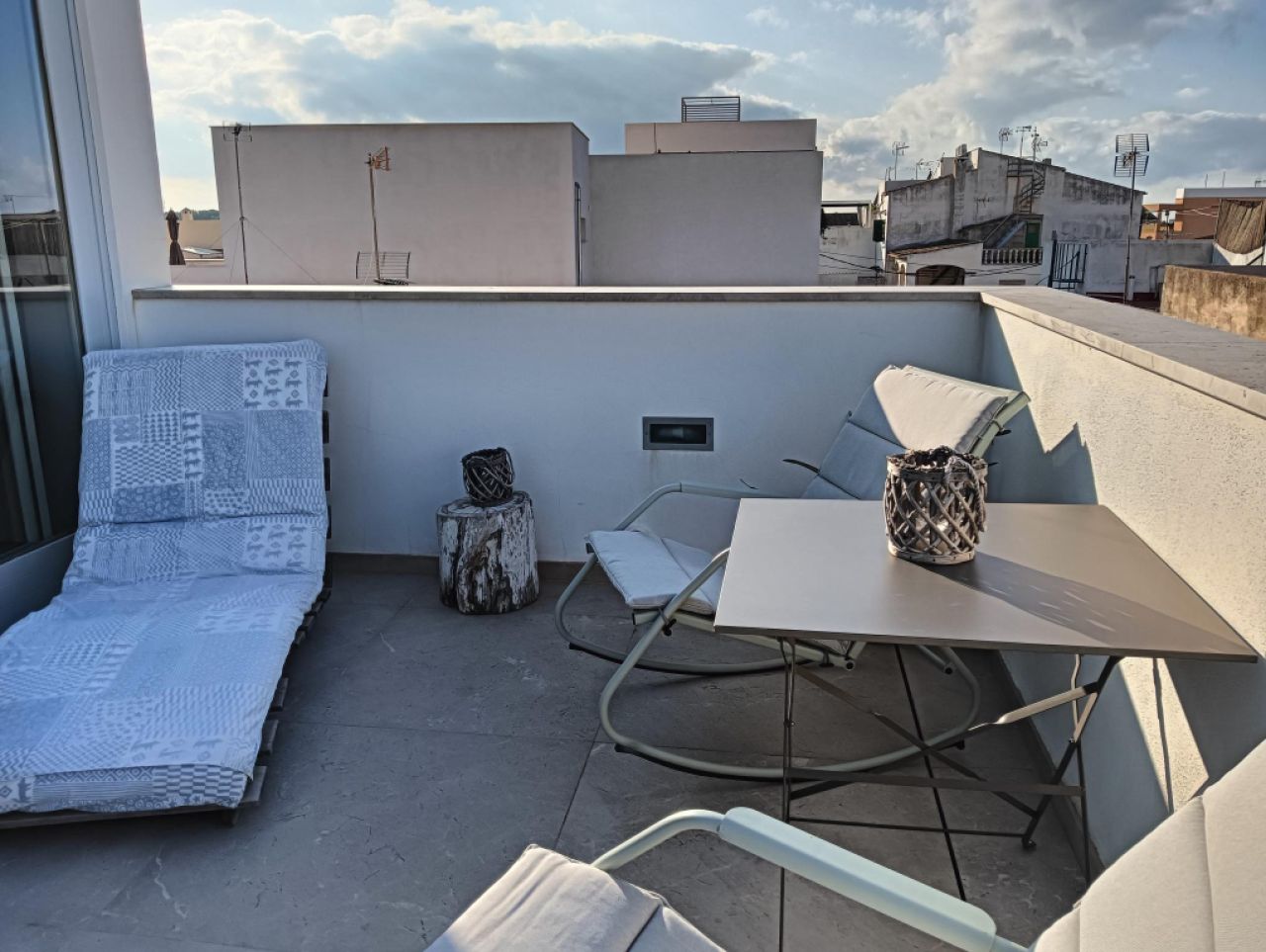 SAISON: Schöne Duplexwohnung mit ZentralAC und Meerblick in Porto Colom -- AP 02 T