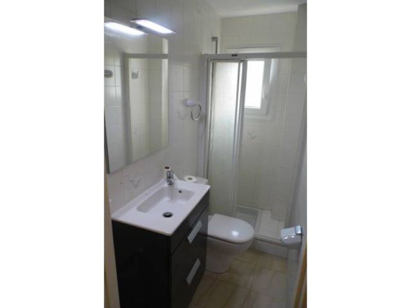 SAISON: Schönes Apartment mit Pool in 1. Linie der Küste von Cala d'Or - AP 132
