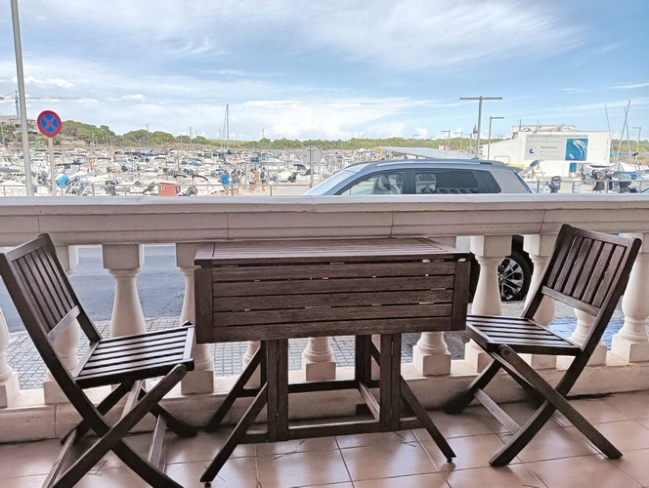 SEASON AND WINTER AP SEPT 25: Ground floor apartment at the port of Colonia St Jordi -- AP 25 WT