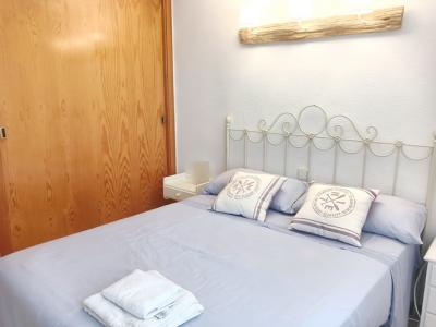 TEMPORADA E INVIERNO AP 25 DE SEPTIEMBRE: Apartamento en planta baja en el puerto de Colonia St Jord