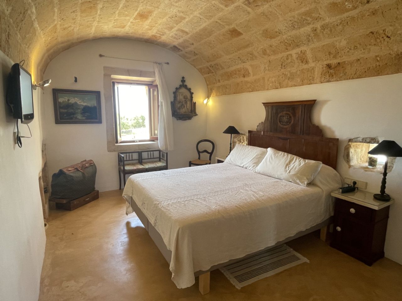 SAISON: Urige Casita mit vielen Terrassen, 2 Kaminen, AC in ruhiger Lage von Cas Concos-- C 13 T