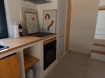 Saison/Winter: Ebenerdiges Chalet mit Garten, Kamin, AC in waldiger Lage von Cala LLombards-CH 12 WT