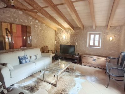Saison / WInter: Rustikales Dorfhaus mit Garten in einer Dorfsiedlung Sa Sorda - Campos -- DH 40