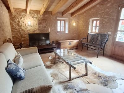 Saison / WInter: Rustikales Dorfhaus mit Garten in einer Dorfsiedlung Sa Sorda - Campos -- DH 40