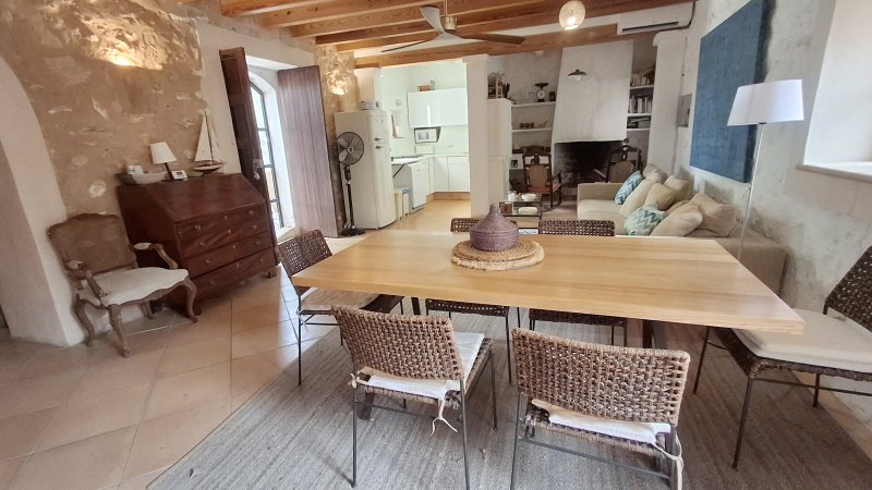 Saison / WInter: Rustikales Dorfhaus mit Garten in einer Dorfsiedlung Sa Sorda - Campos -- DH 40
