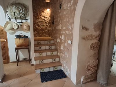 Saison / WInter: Rustikales Dorfhaus mit Garten in einer Dorfsiedlung Sa Sorda - Campos -- DH 40