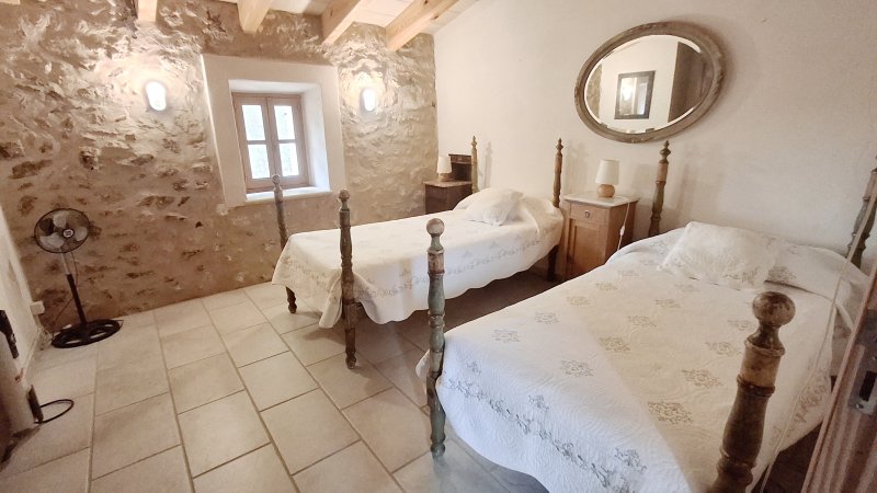 Saison / WInter: Rustikales Dorfhaus mit Garten in einer Dorfsiedlung Sa Sorda - Campos -- DH 40
