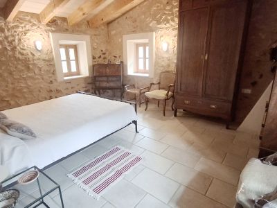 Saison / WInter: Rustikales Dorfhaus mit Garten in einer Dorfsiedlung Sa Sorda - Campos -- DH 40