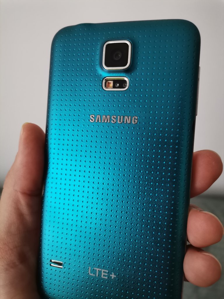 Samsung Galaxy S5 LineageOS "DEgoogled" TOP