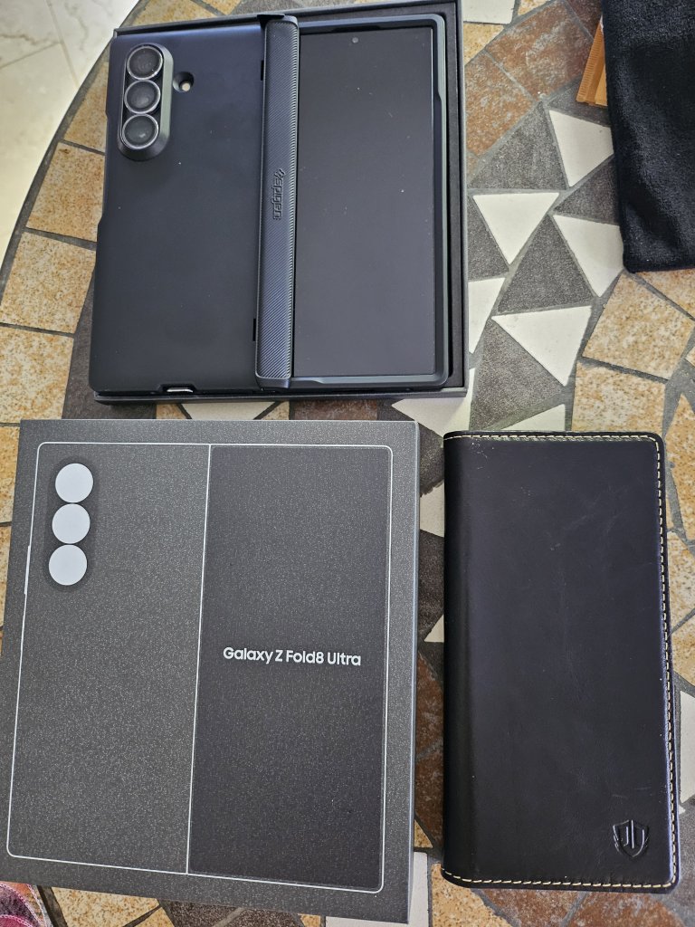 Samsung Galaxy Z Fold 8 Ultra, 16 GB RAM, 1TB Speicher, Nur 1 Ladezyklus