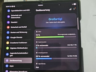 Samsung Galaxy Z Fold 8 Ultra, 16 GB RAM, 1TB Almacenamiento, Solo 1 Ciclo de Carga
