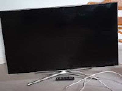 SAMSUNG TV WLAN UE46F6750SS Silber 46"
