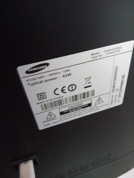 SAMSUNG TV WLAN UE46F6750SS Silber 46"