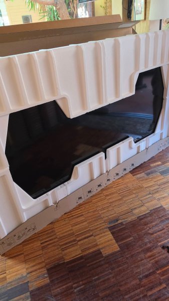 Samsung UHD 85