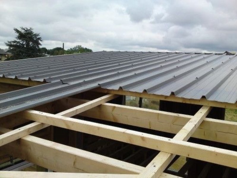 Sandwich panel roofs, sheet metal, tiles...