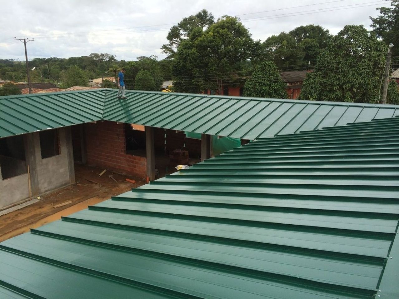 Sandwich panel roofs, sheet metal, tiles...