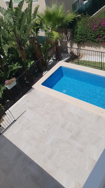 Sanierte Traum Doppelhaus Hälfte in Sa Cabaneta unweit des Golfplatz