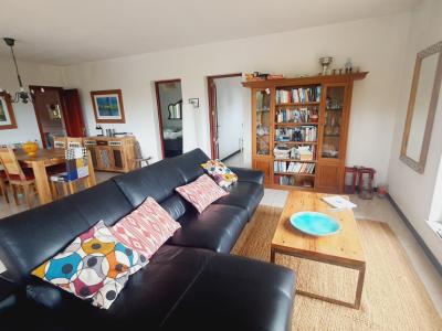 SANT JOAN (CENTRE OF THE ISLAND): Charming finca with pool, private well, guest apartment and 82 m² shed