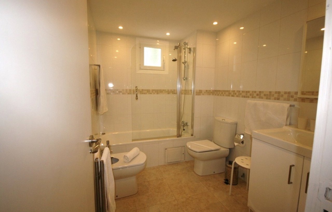 Santa Ponsa, gepflegte 115 m2 ,3 Schlafzimmer, 2 Badezimmer, Eckwohnung, Meerblick