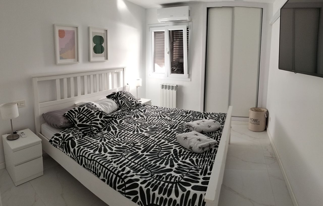 SANTA PONSA: Ruhige, renovierte möblierte 2 SZ-Wohnung mit Meerblick-Terrasse, Heizung & Pool zu VM